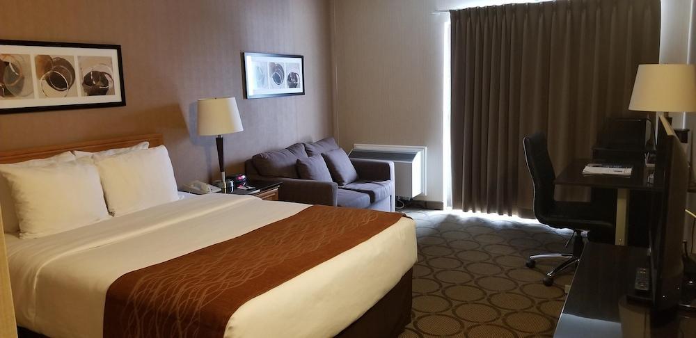 Comfort Inn Гатіно Екстер'єр фото