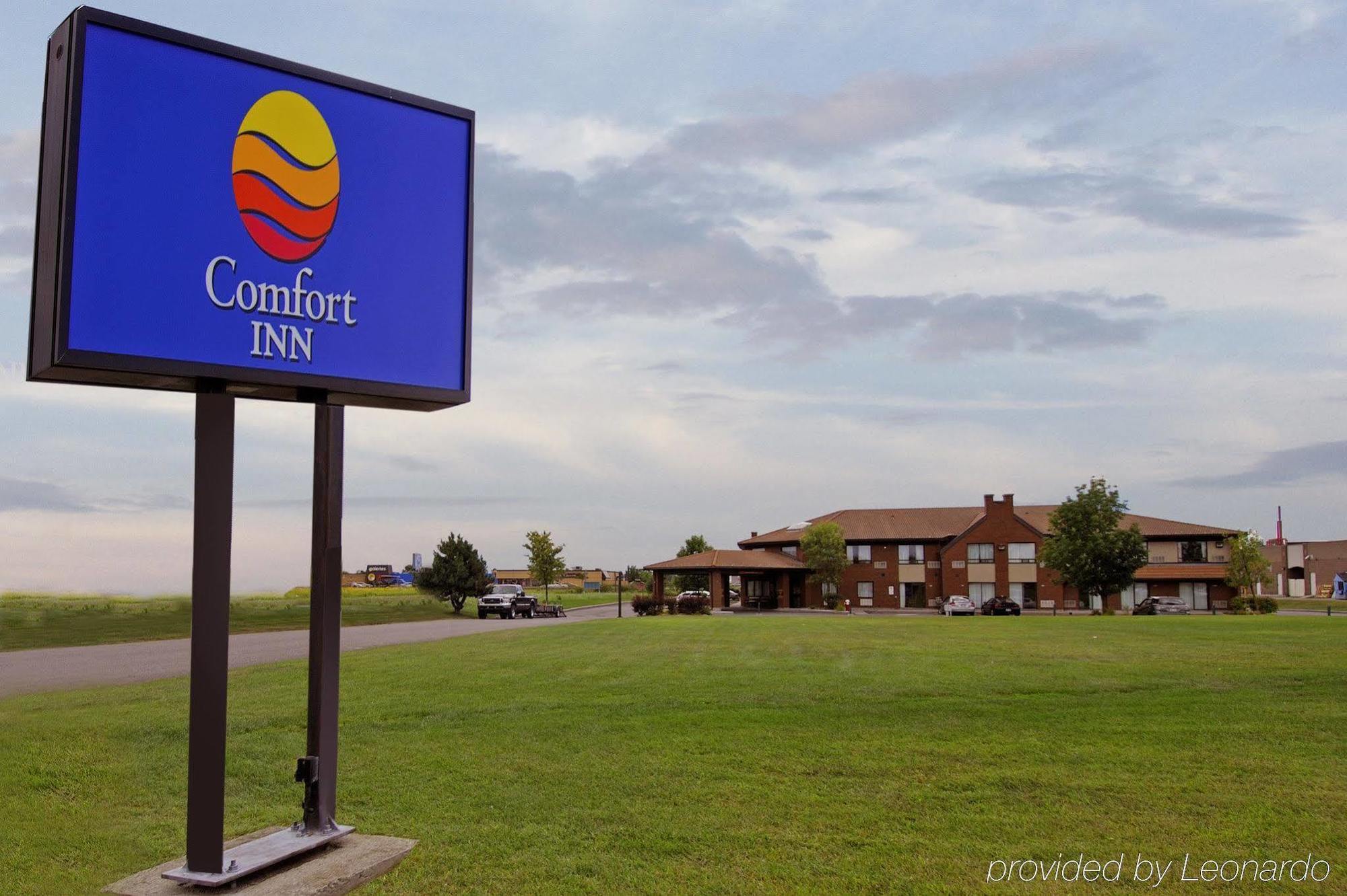 Comfort Inn Гатіно Екстер'єр фото
